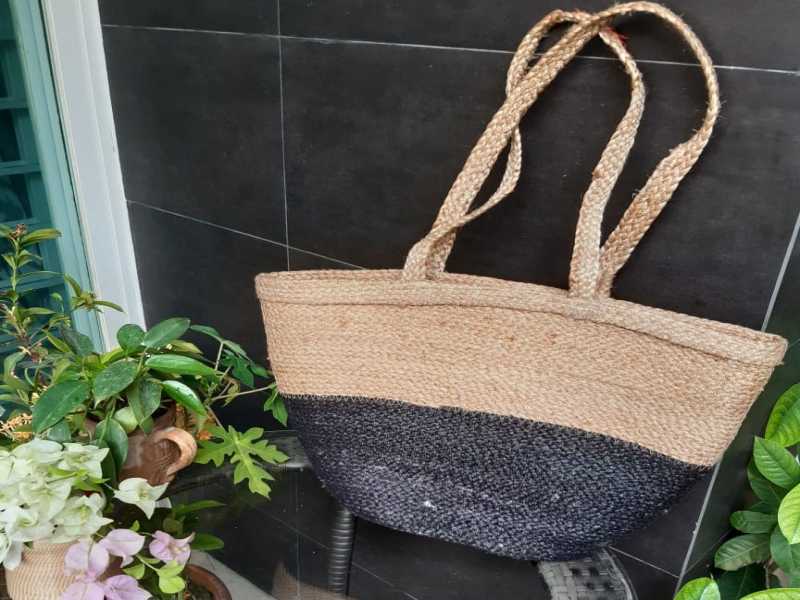 Hanging Jute Bag